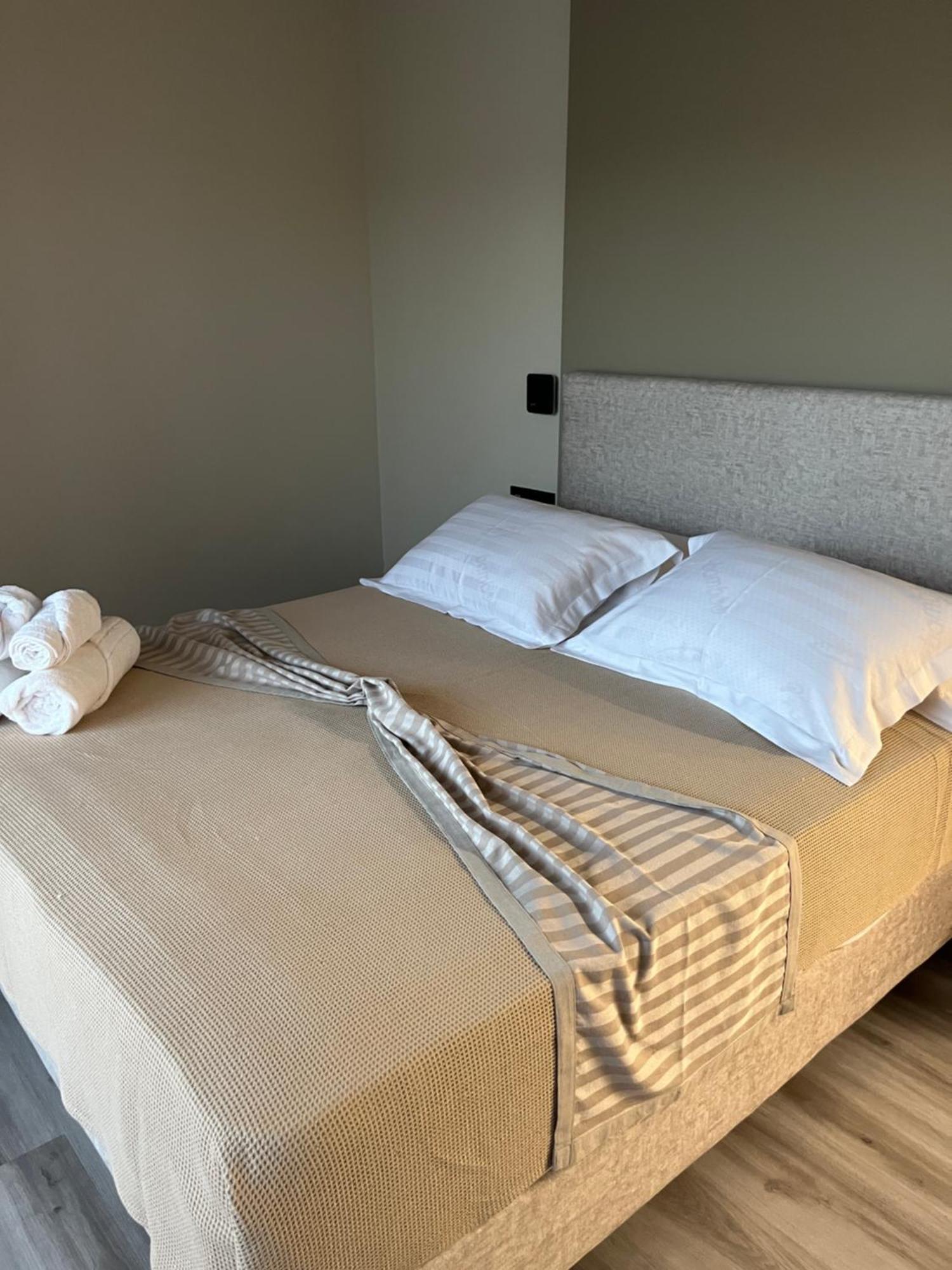 Grand Kourouta Villa Bagian luar foto
